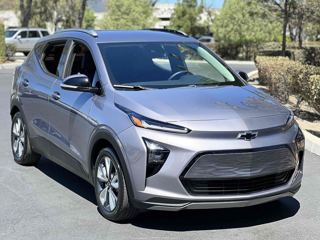 2022 Chevrolet Bolt EUV photo 1