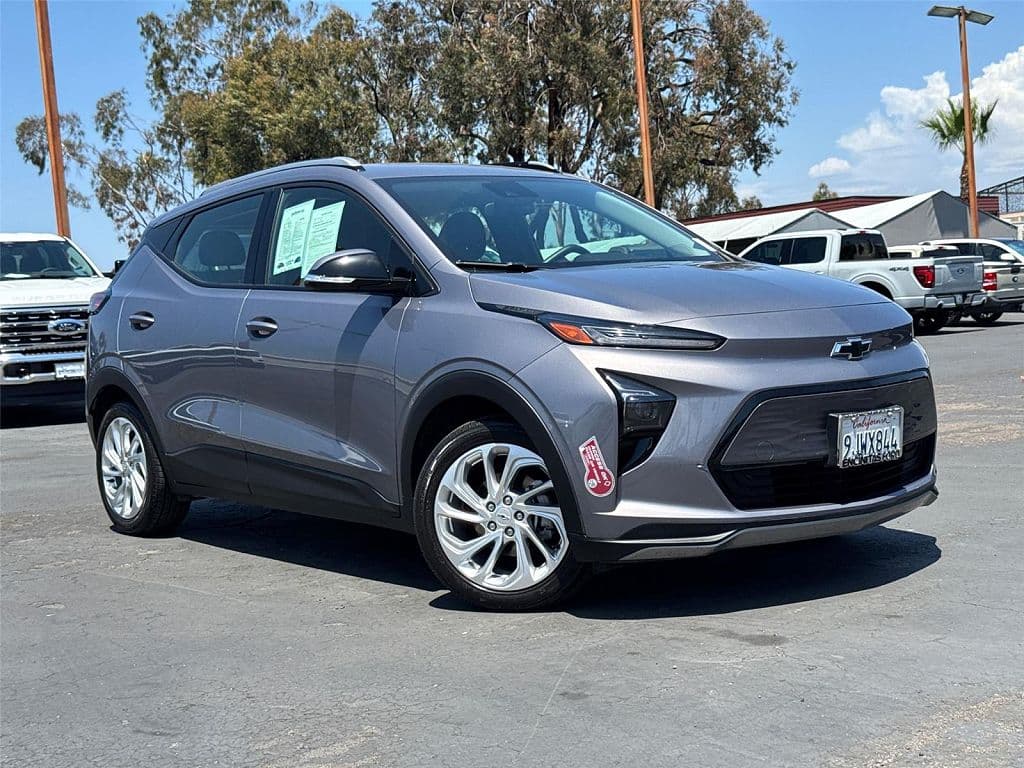 2023 Chevrolet Bolt EUV photo 1