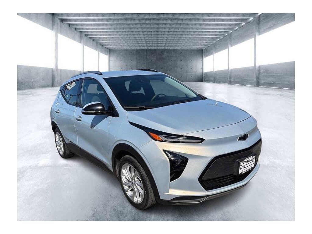 2023 Chevrolet Bolt EUV photo 1