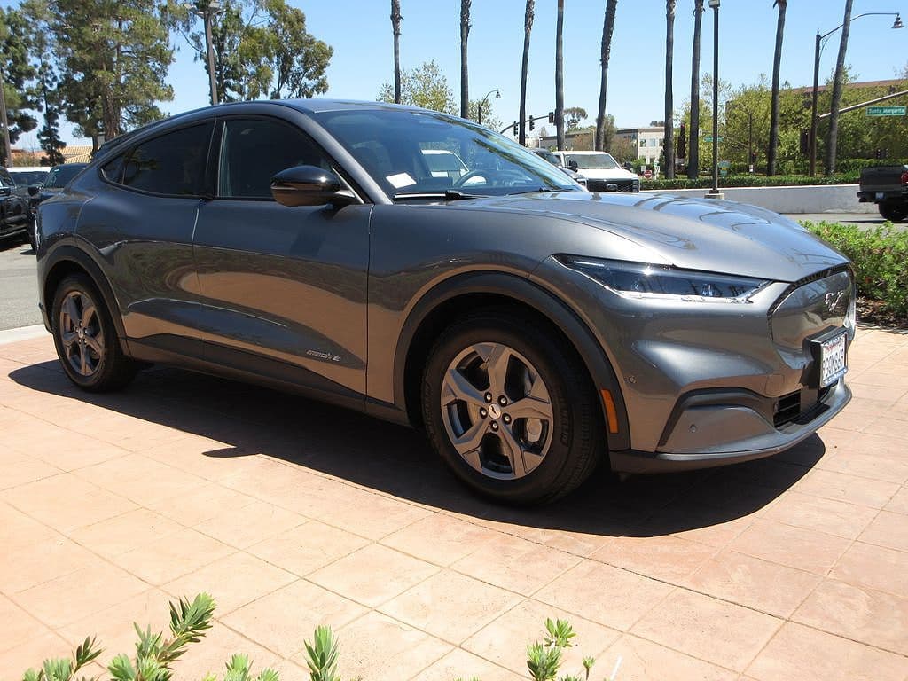2023 Ford Mustang Mach-E photo 1