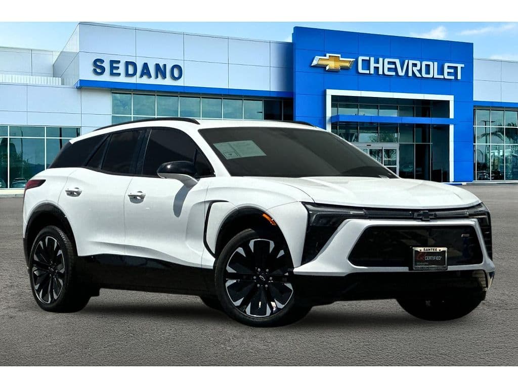 2024 Chevrolet Blazer EV photo 1