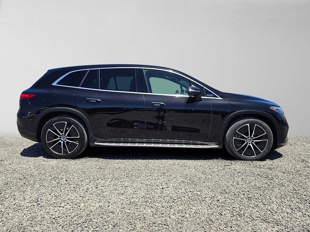 2023 Mercedes-Benz EQS photo 1