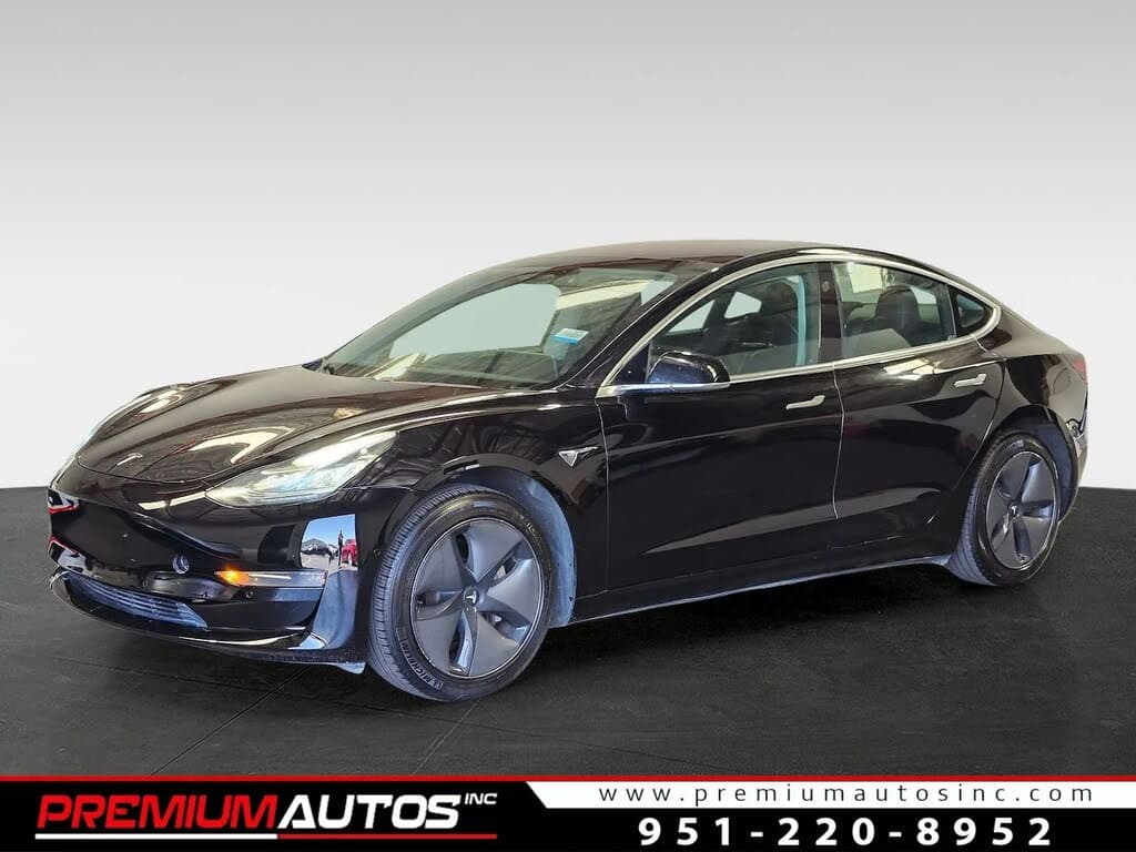 2018 Tesla Model 3 photo 1