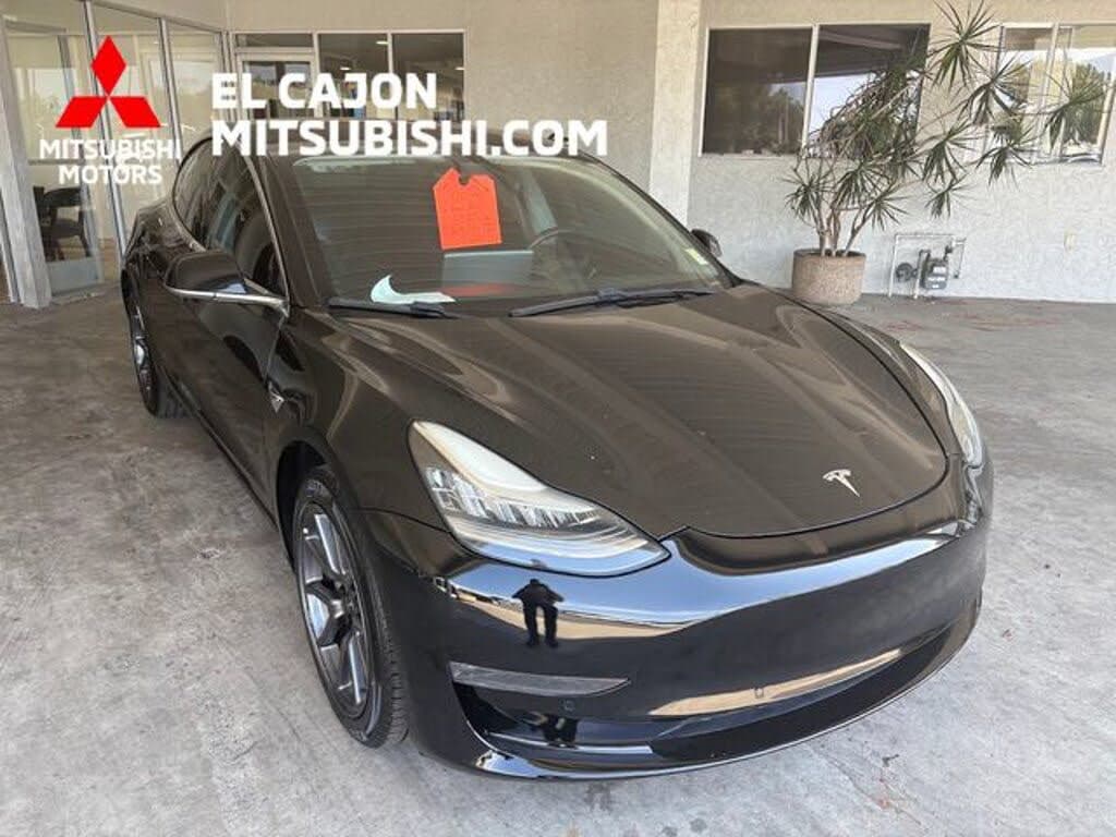 2019 Tesla Model 3 photo 1