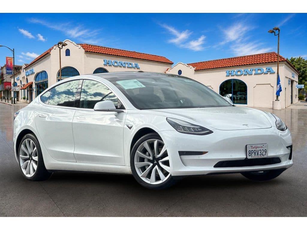 2020 Tesla Model 3 photo 1