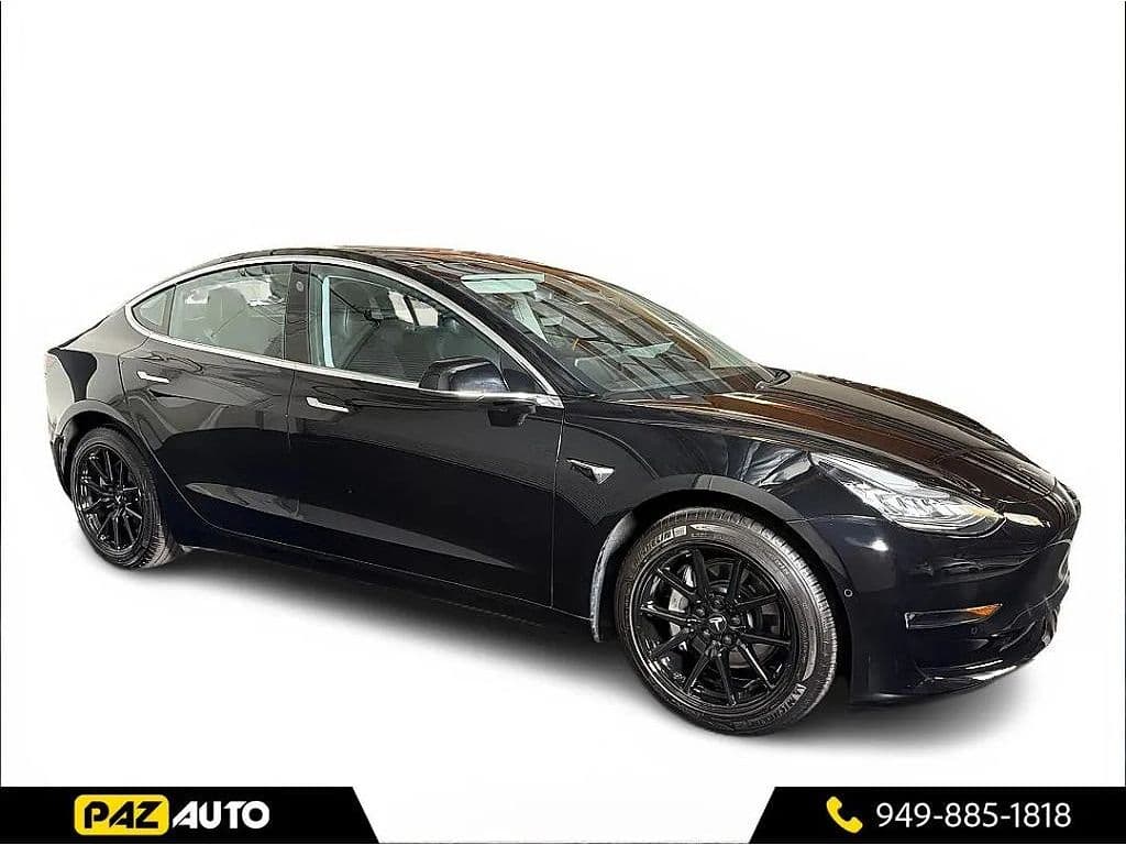 2018 Tesla Model 3 photo 1
