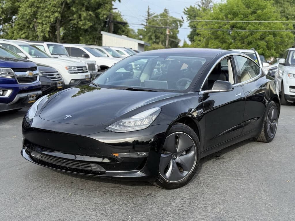 2018 Tesla Model 3 photo 1