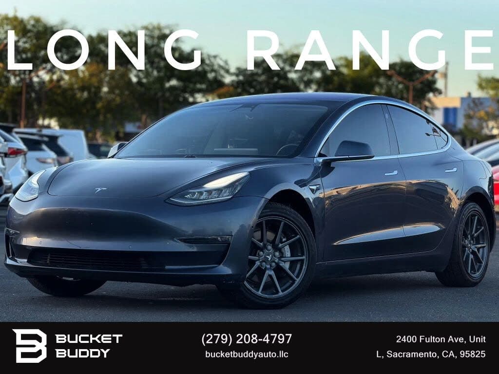2018 Tesla Model 3 photo 1