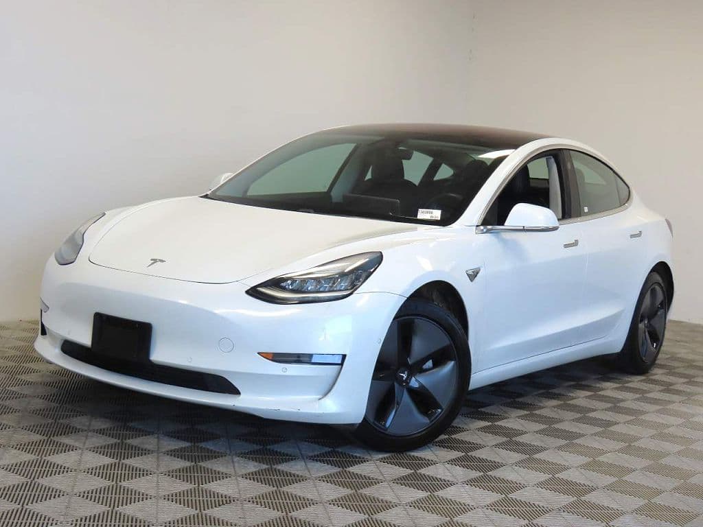 2018 Tesla Model 3 photo 1