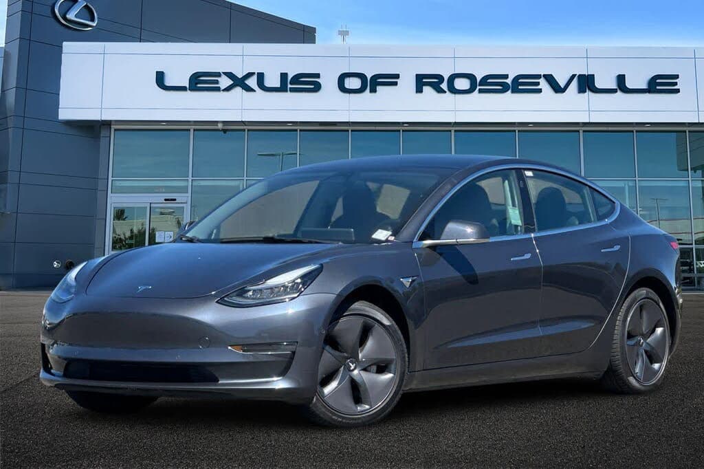 2019 Tesla Model 3 photo 1