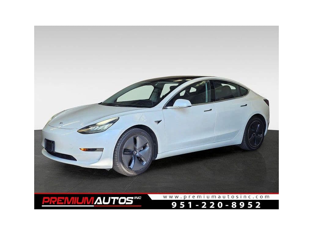2020 Tesla Model 3 photo 1