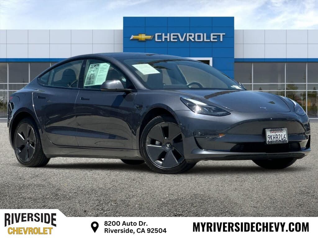 2023 Tesla Model 3 photo 1