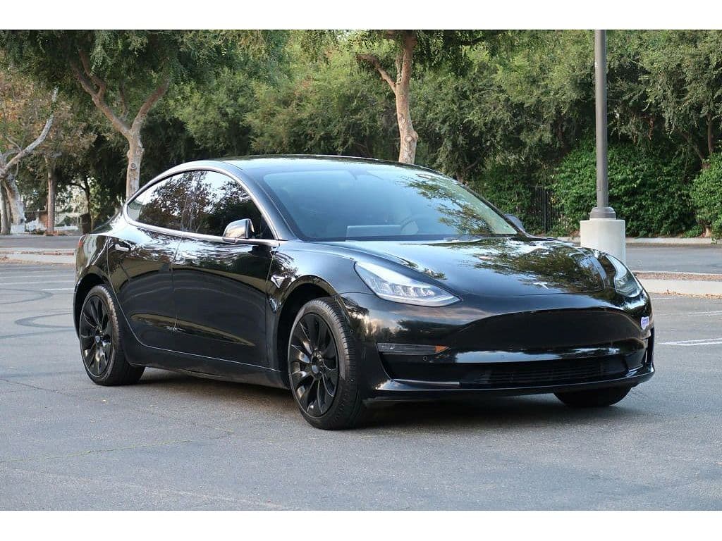 2019 Tesla Model 3 photo 1