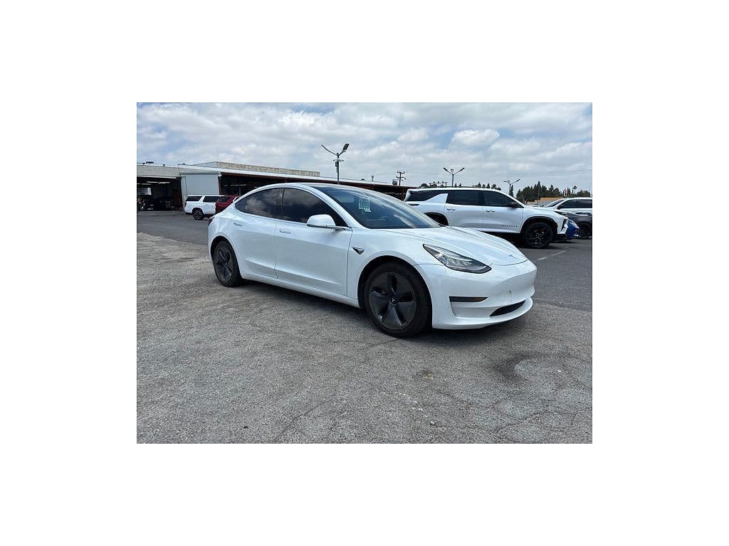 2020 Tesla Model 3 photo 1