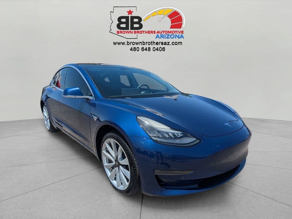 2019 Tesla Model 3 photo 1