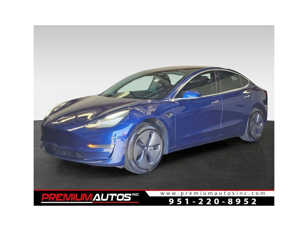 2020 Tesla Model 3 photo 1
