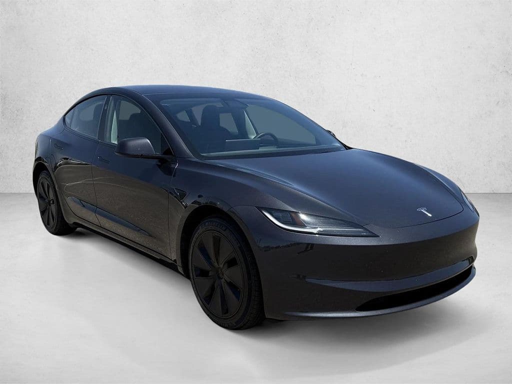 2025 Tesla Model 3 photo 1