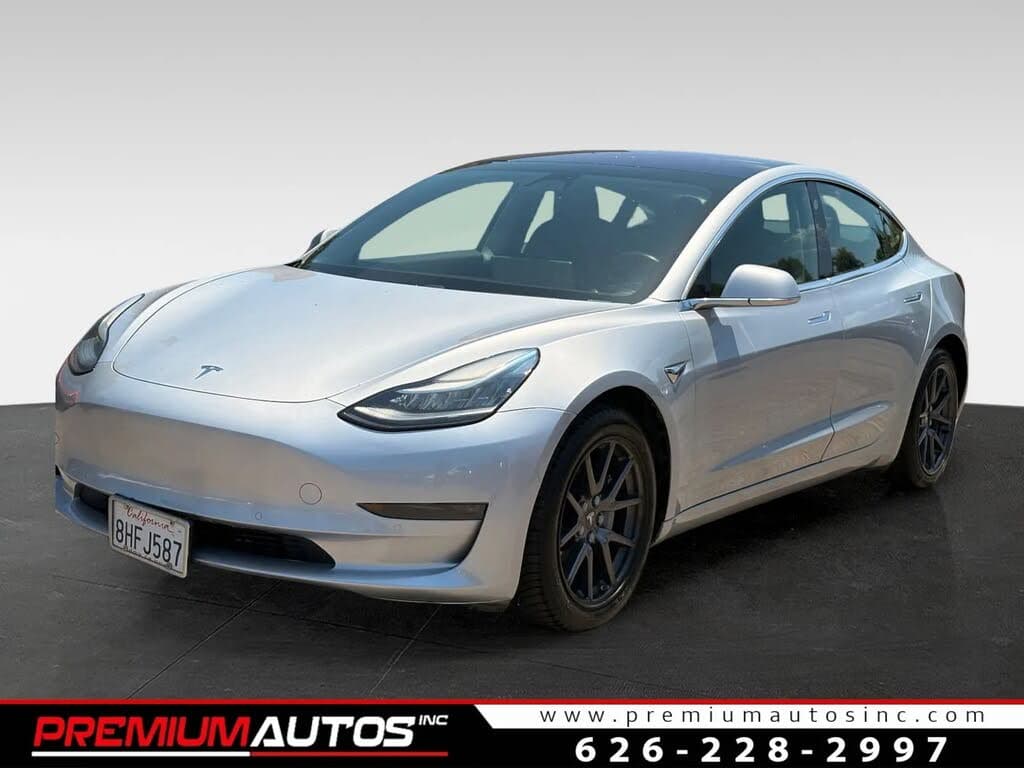 2018 Tesla Model 3 photo 1