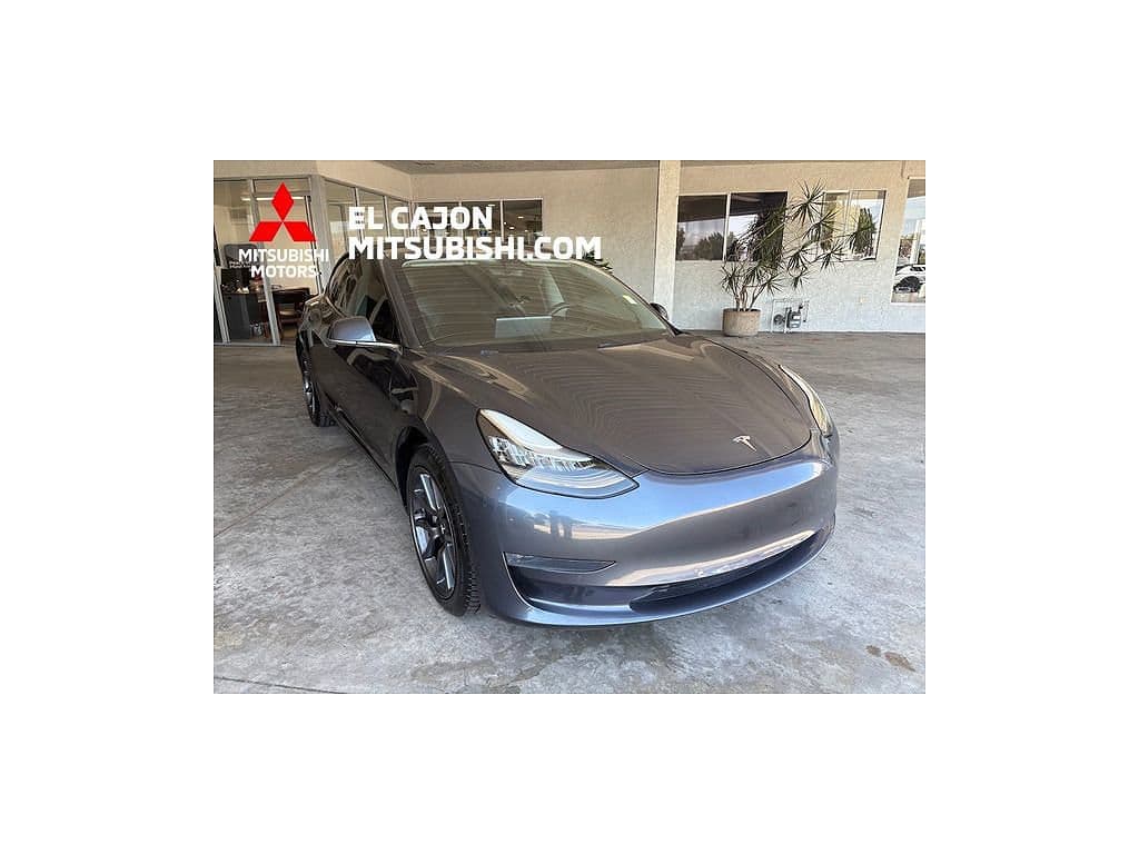 2019 Tesla Model 3 photo 1