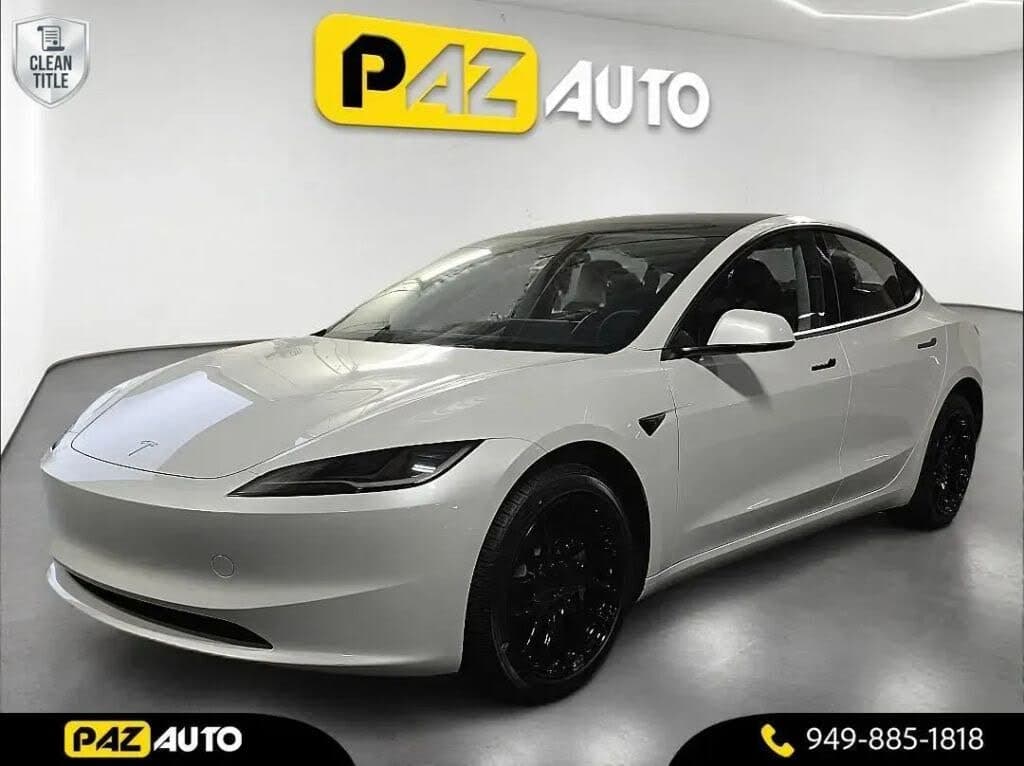 2025 Tesla Model 3 photo 1