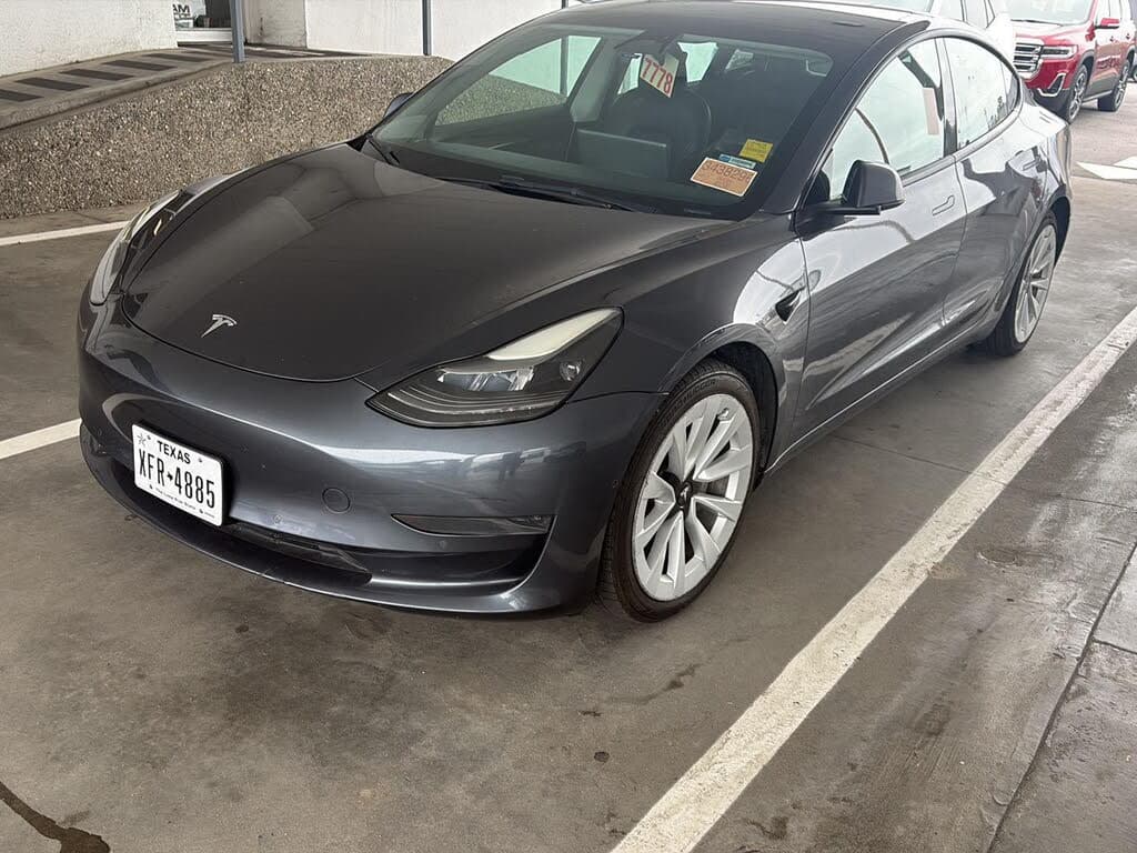 2022 Tesla Model 3 photo 1