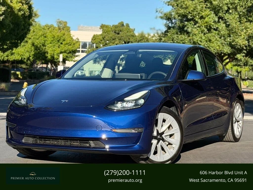 2023 Tesla Model 3 photo 1