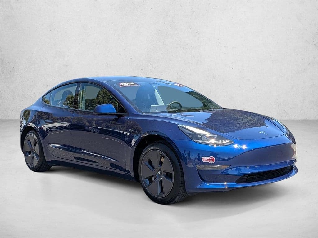 2023 Tesla Model 3 photo 1