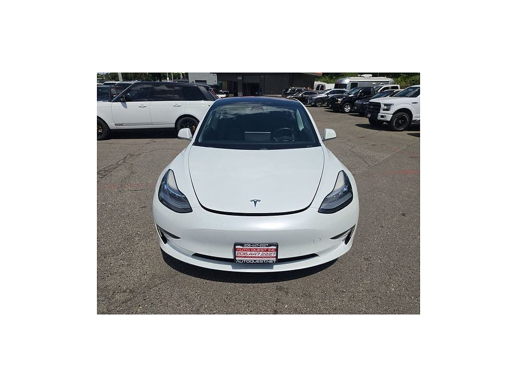 2018 Tesla Model 3 photo 1