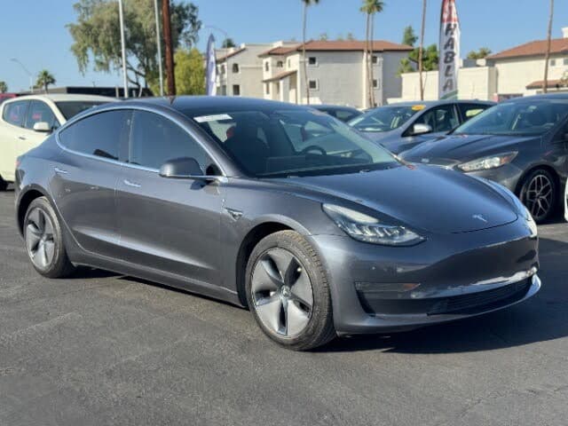 2018 Tesla Model 3 photo 1