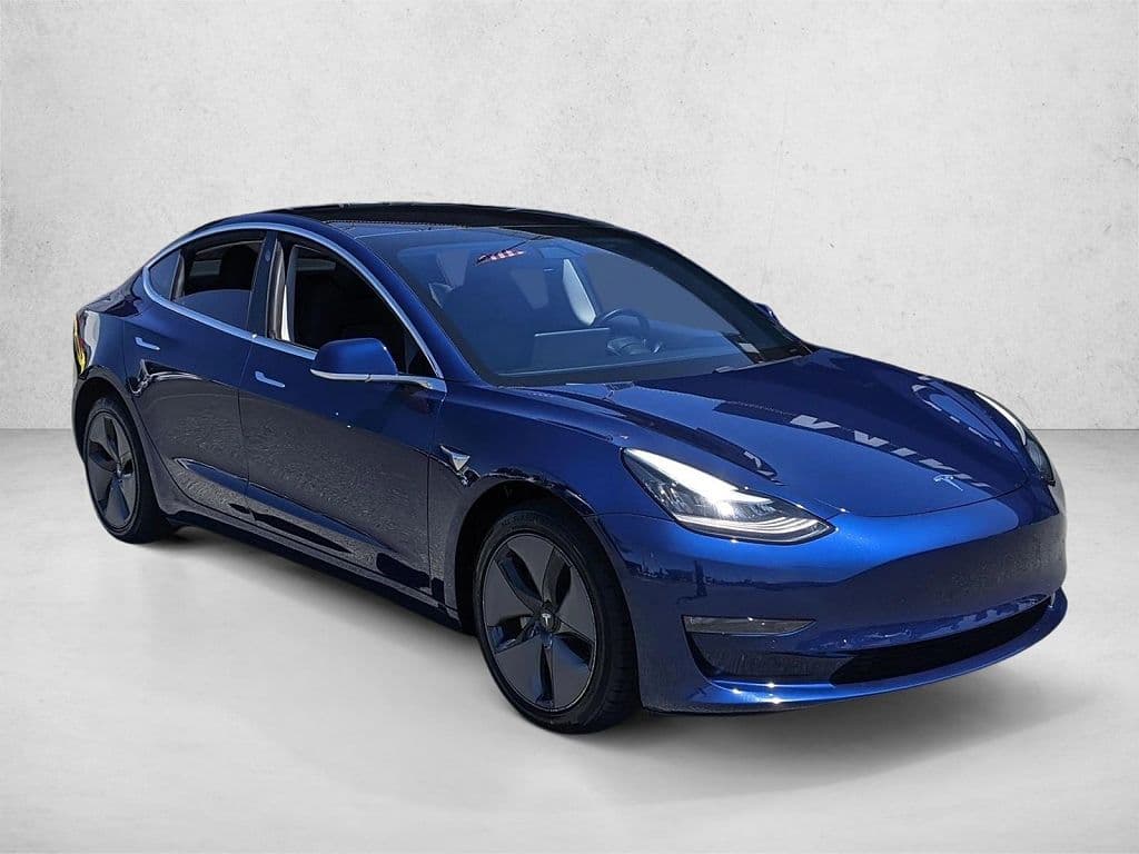 2018 Tesla Model 3 photo 1