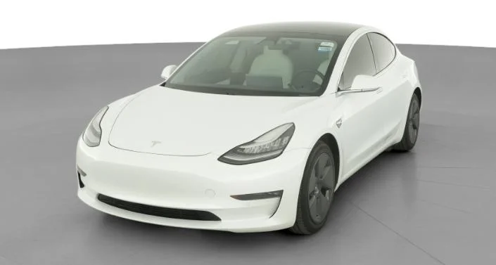 2020 Tesla Model 3 photo 1