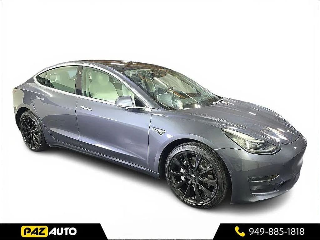 2018 Tesla Model 3 photo 1