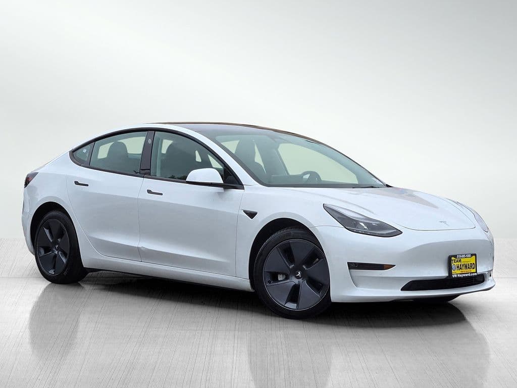 2022 Tesla Model 3 photo 1
