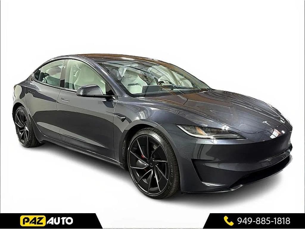 2024 Tesla Model 3 photo 1