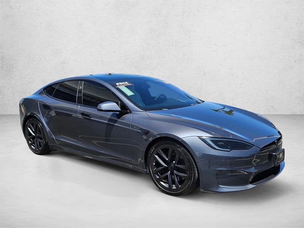 2022 Tesla Model S photo 1