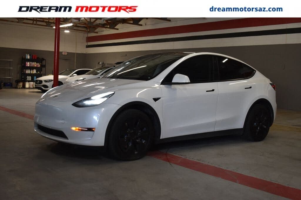 2021 Tesla Model Y photo 1