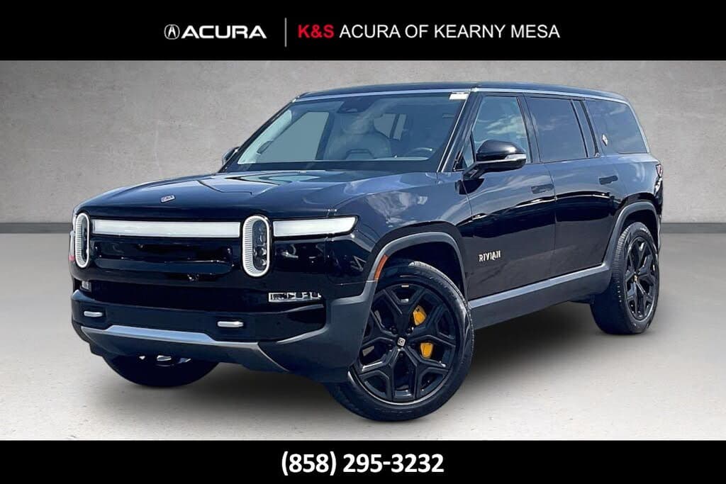 2024 Rivian R1S photo 1