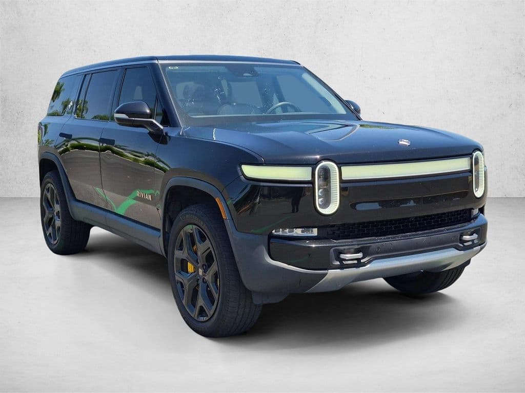 2023 Rivian R1S photo 1