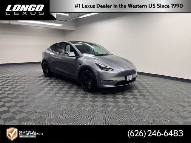 2025 Tesla Model Y photo 1