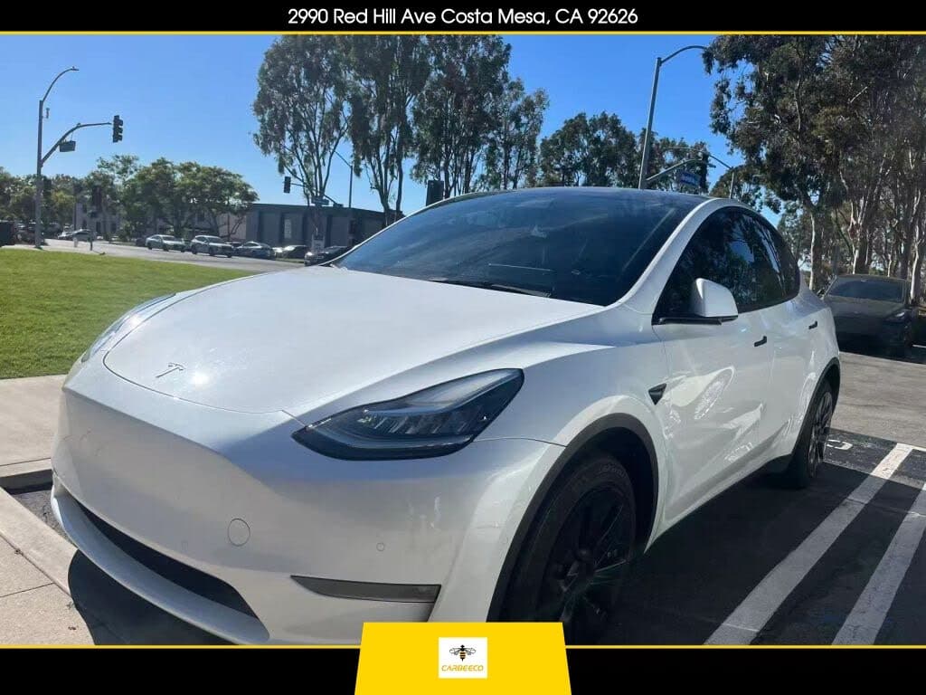 2022 Tesla Model Y photo 1