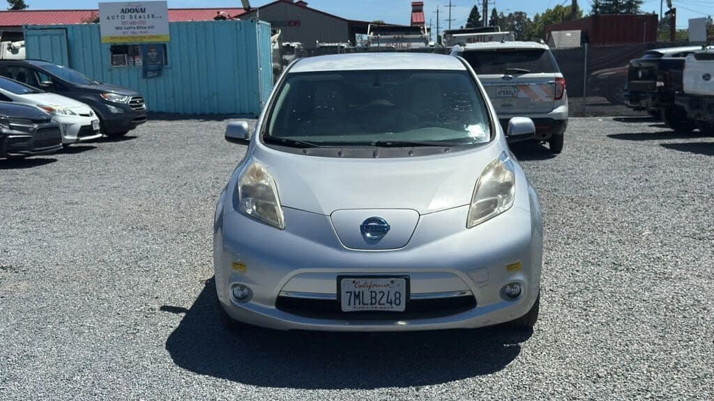 2012 Nissan LEAF photo 1