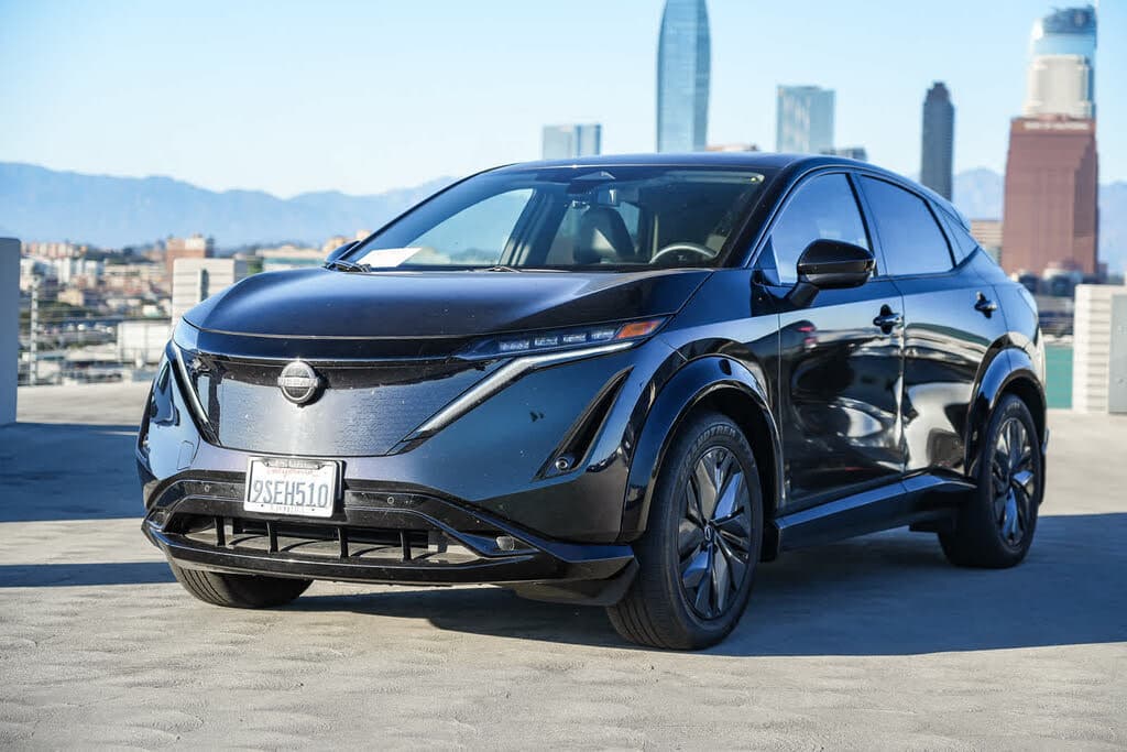 2025 Nissan ARIYA photo 1