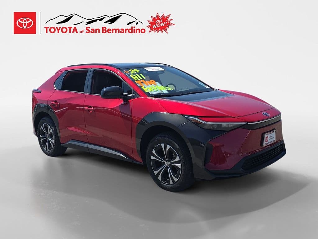 2024 Toyota bZ4X photo 1