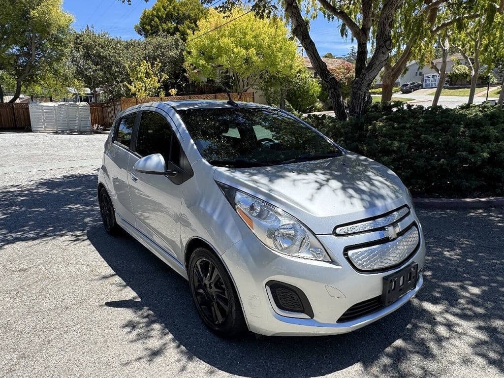 2015 Chevrolet Spark EV photo 1
