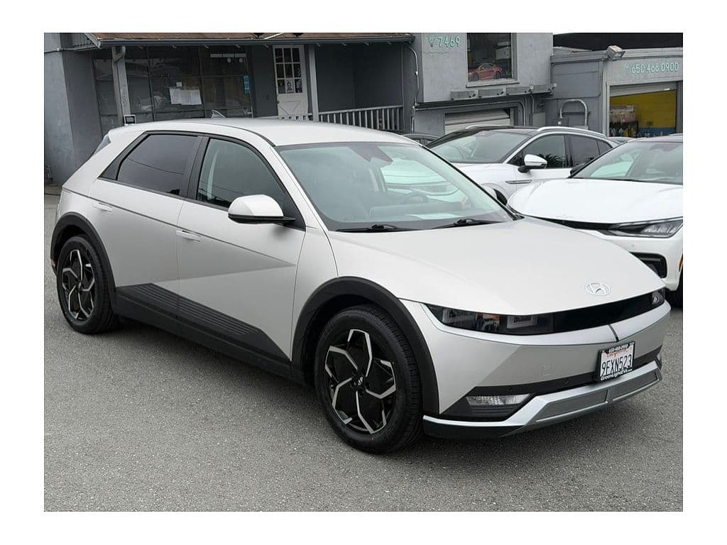 2023 Hyundai Ioniq 5 photo 1