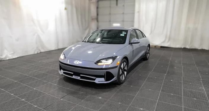 2025 Hyundai IONIQ 6 photo 1