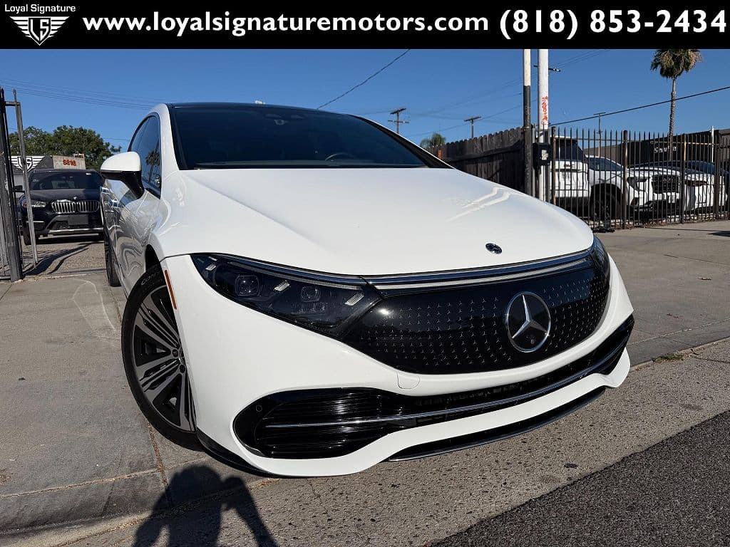 2022 Mercedes-Benz EQS photo 1