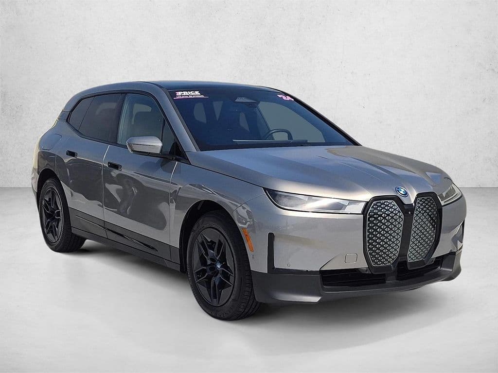 2024 BMW iX photo 1