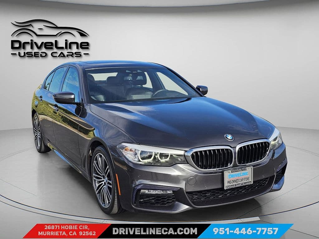 2018 BMW 5 Series photo 1