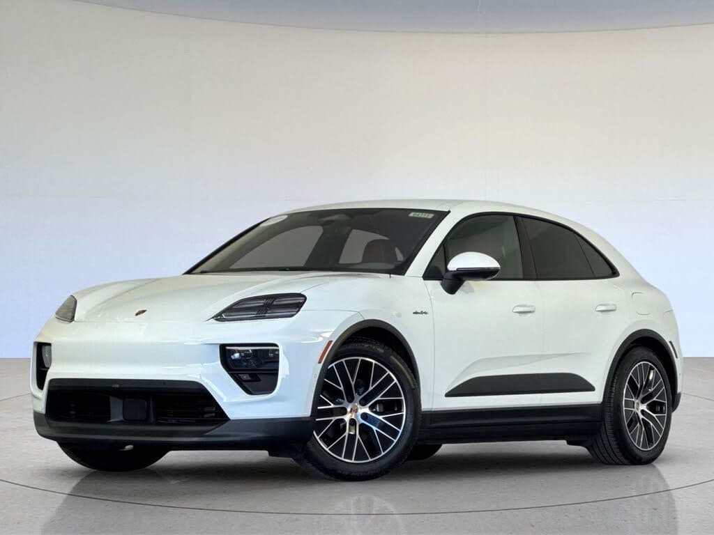 2025 Porsche Macan photo 1
